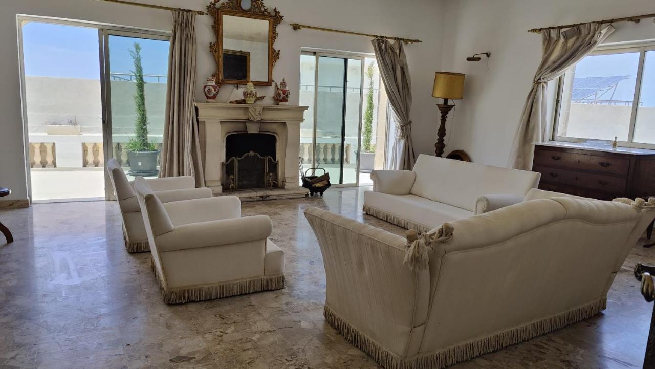 Stunning Villa With Pool, Table Tennis, Table Soccer And A Pool Table Naxxar Exteriör bild