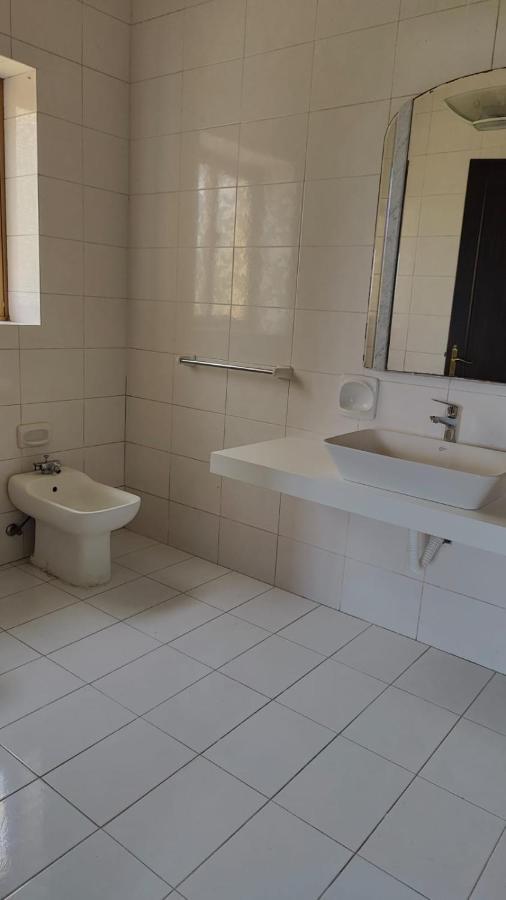 Stunning Villa With Pool, Table Tennis, Table Soccer And A Pool Table Naxxar Exteriör bild