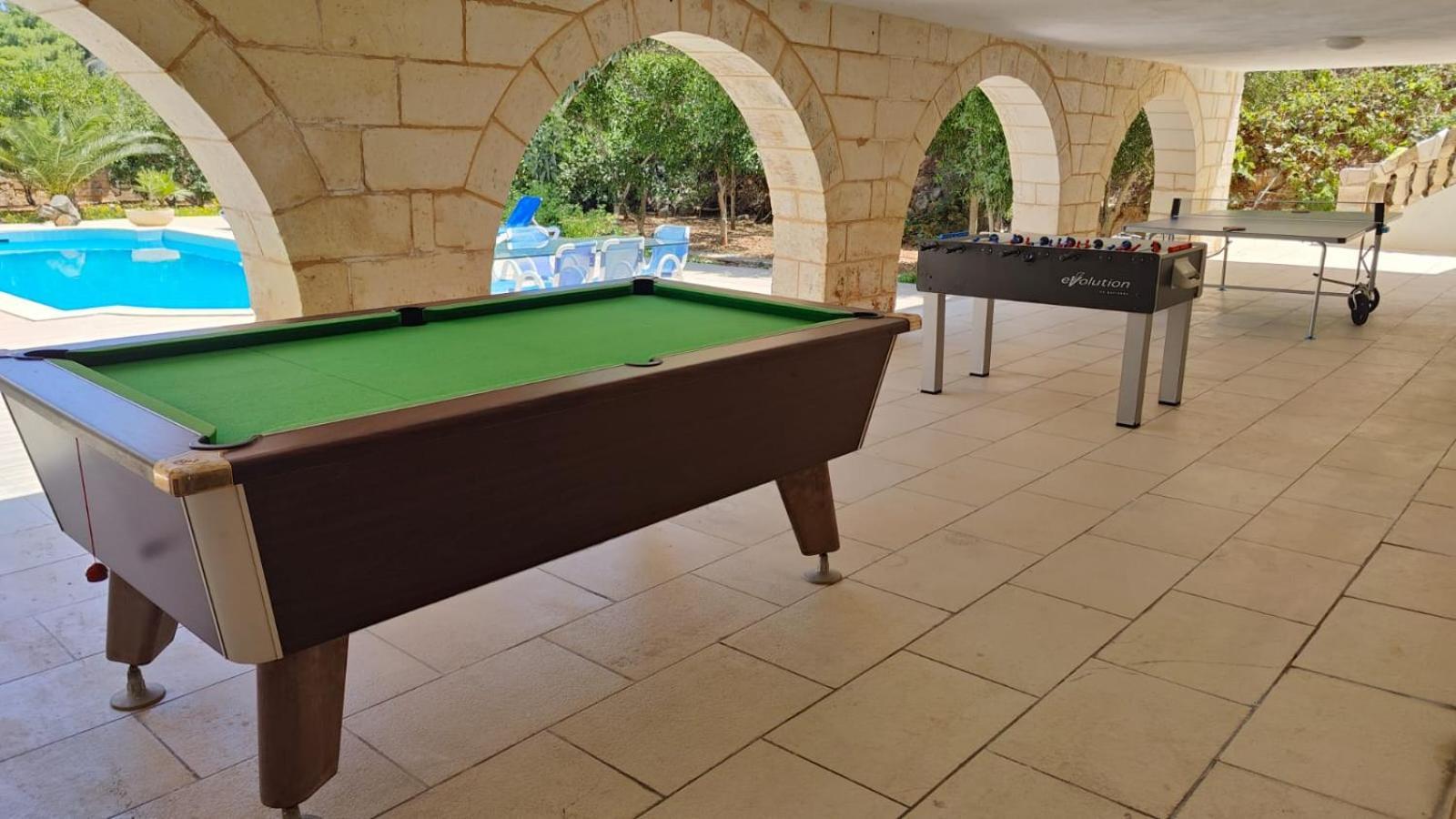 Stunning Villa With Pool, Table Tennis, Table Soccer And A Pool Table Naxxar Exteriör bild