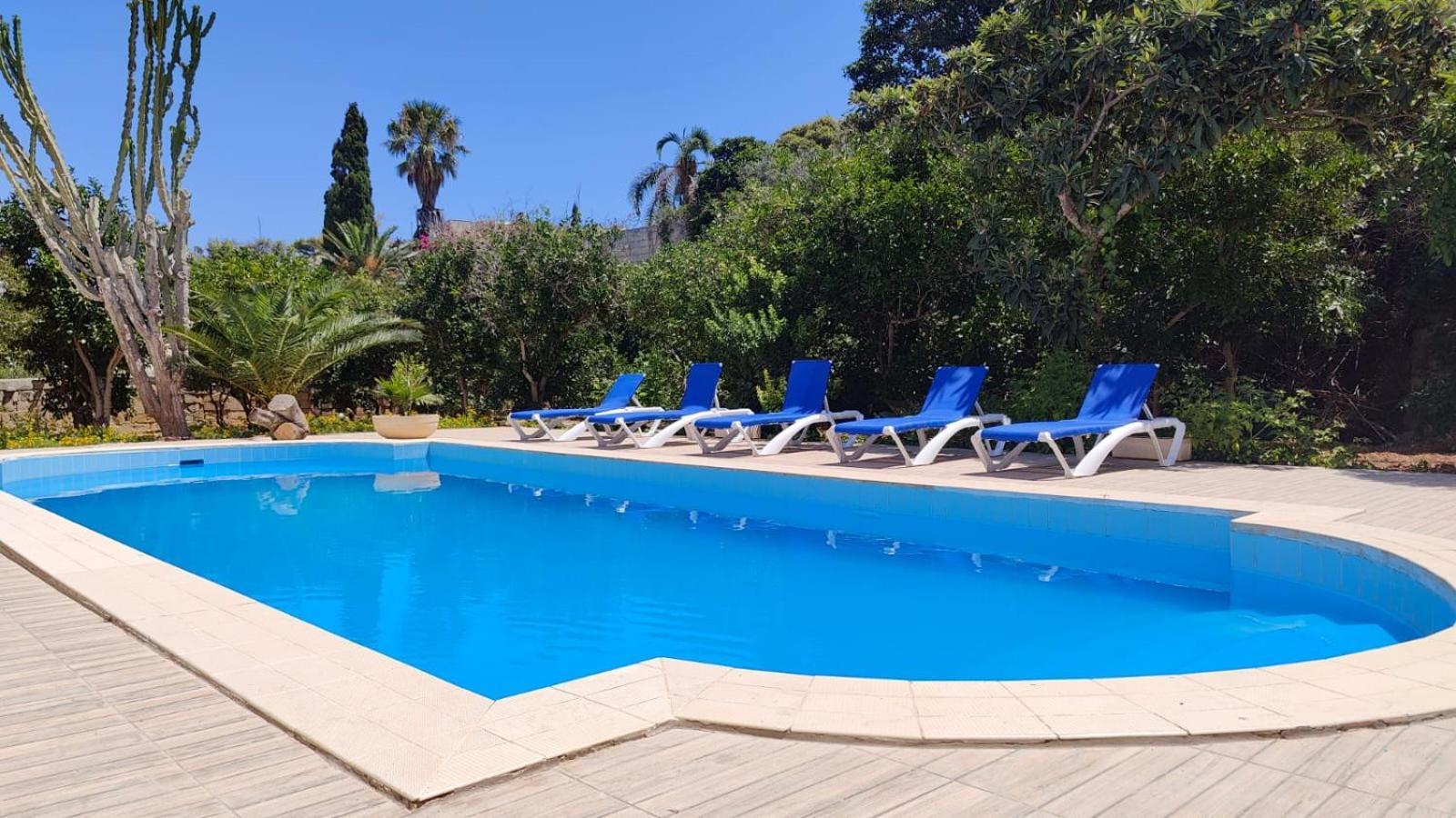 Stunning Villa With Pool, Table Tennis, Table Soccer And A Pool Table Naxxar Exteriör bild