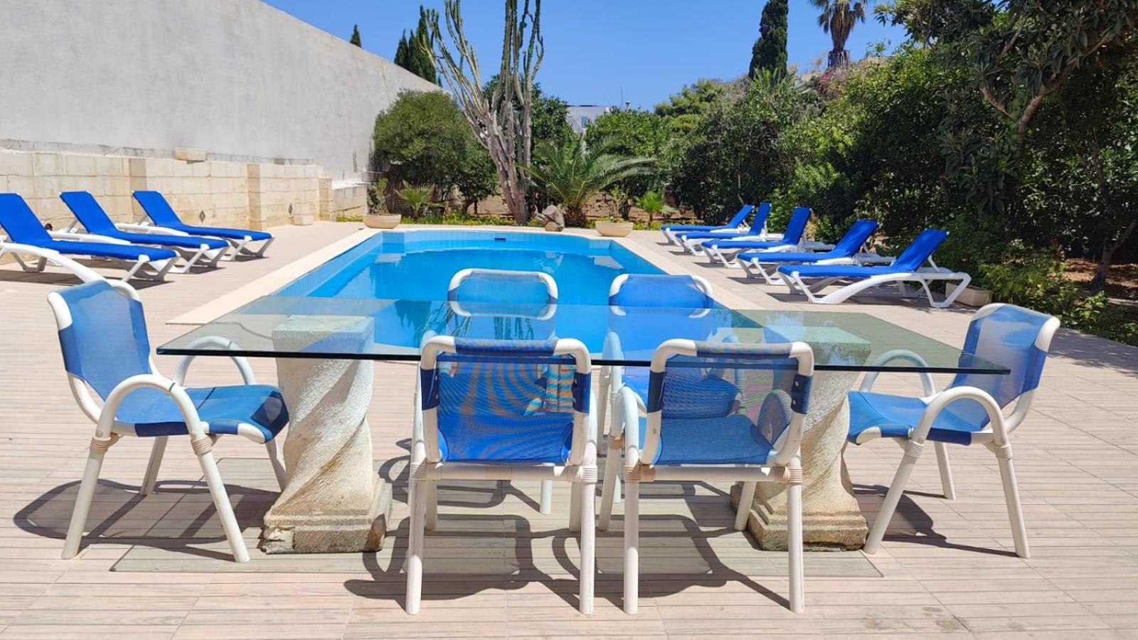 Stunning Villa With Pool, Table Tennis, Table Soccer And A Pool Table Naxxar Exteriör bild